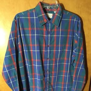 Long sleeve plaid  shirt